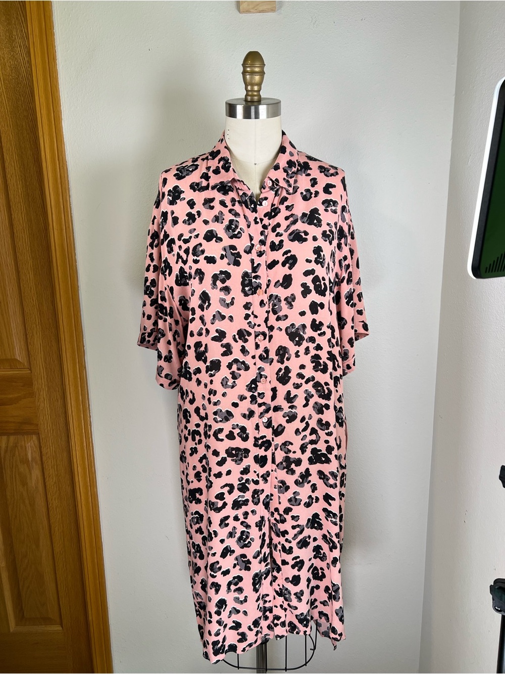 Anthropologie Maeve Pink and Black Leopard Print Button-Up Tunic